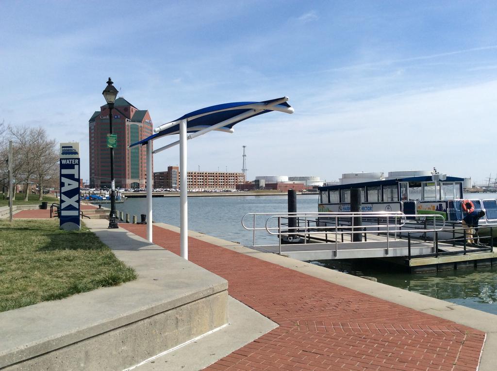 Inn At 2920 Baltimore Exterior foto